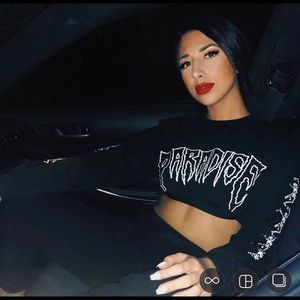 Black “Paradise” long sleeve custom extreme crop